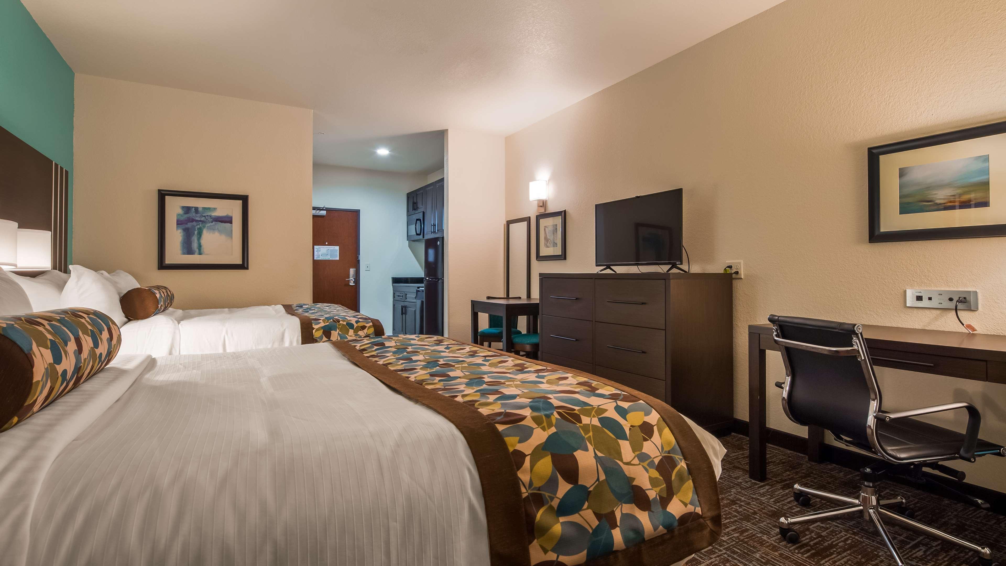 Best Western Plus/Executive Residency Elk City Exterior foto