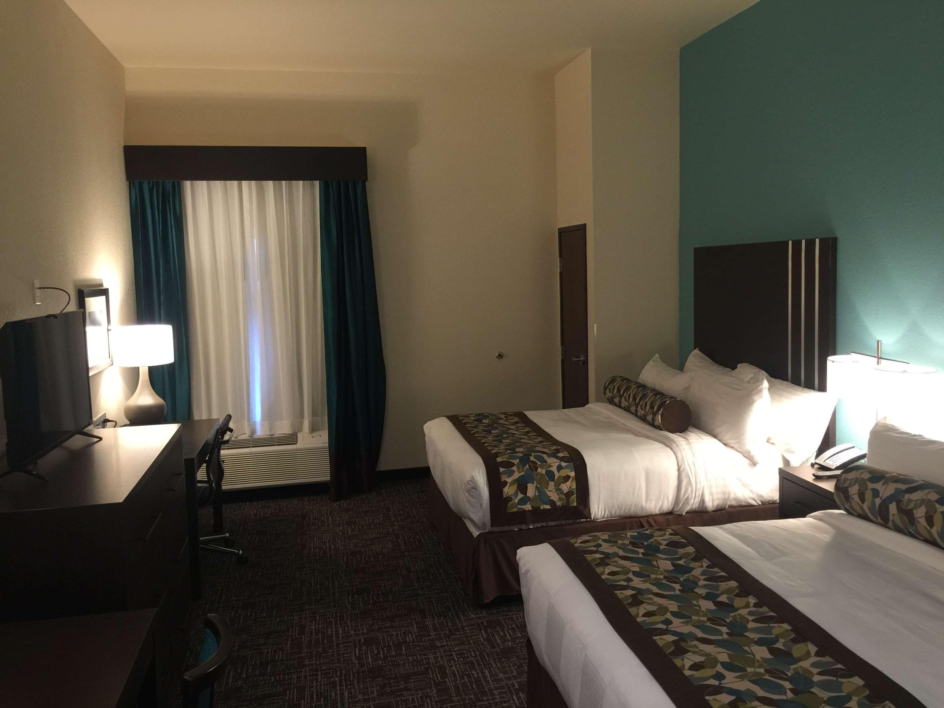 Best Western Plus/Executive Residency Elk City Exterior foto