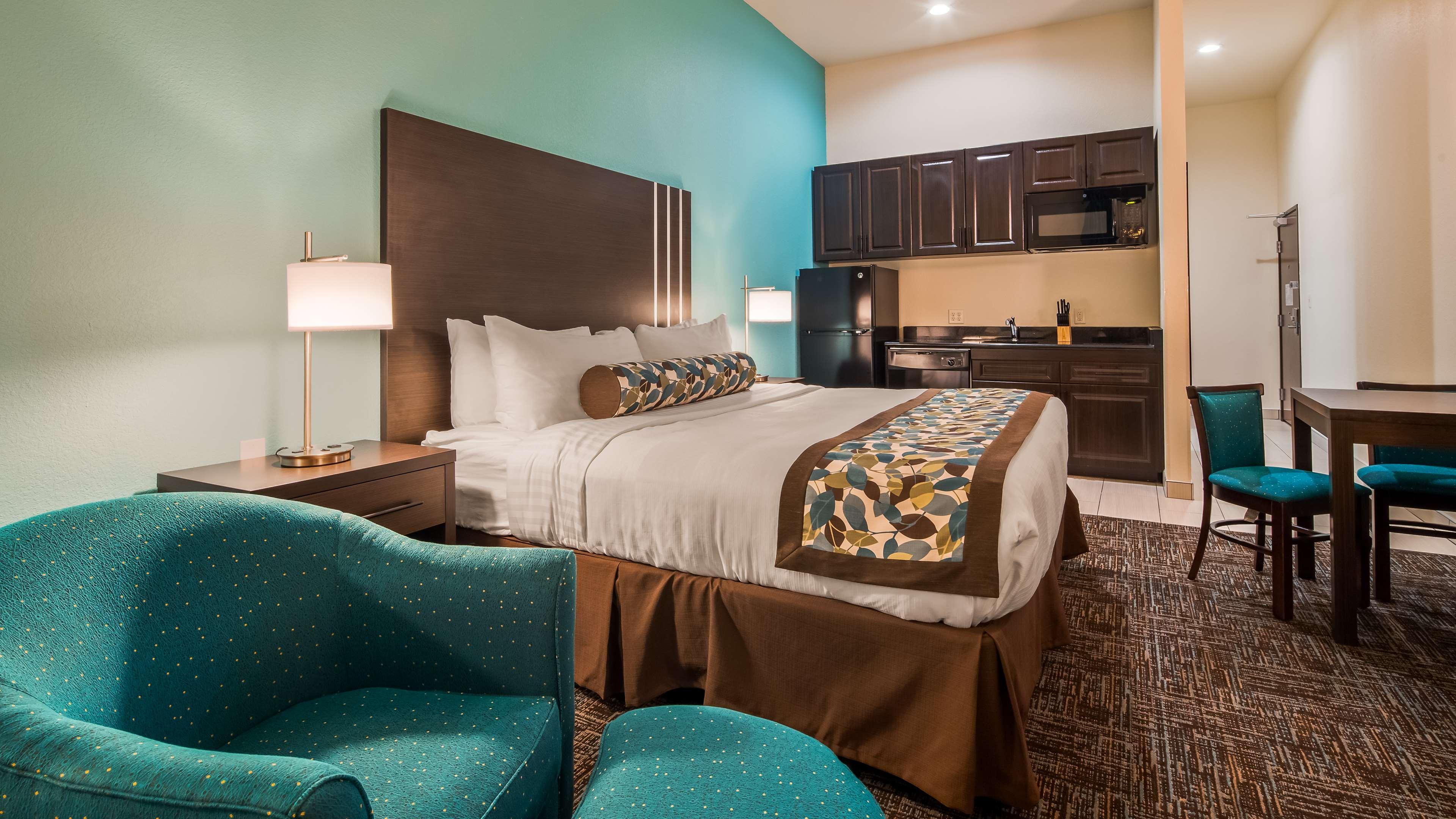 Best Western Plus/Executive Residency Elk City Exterior foto