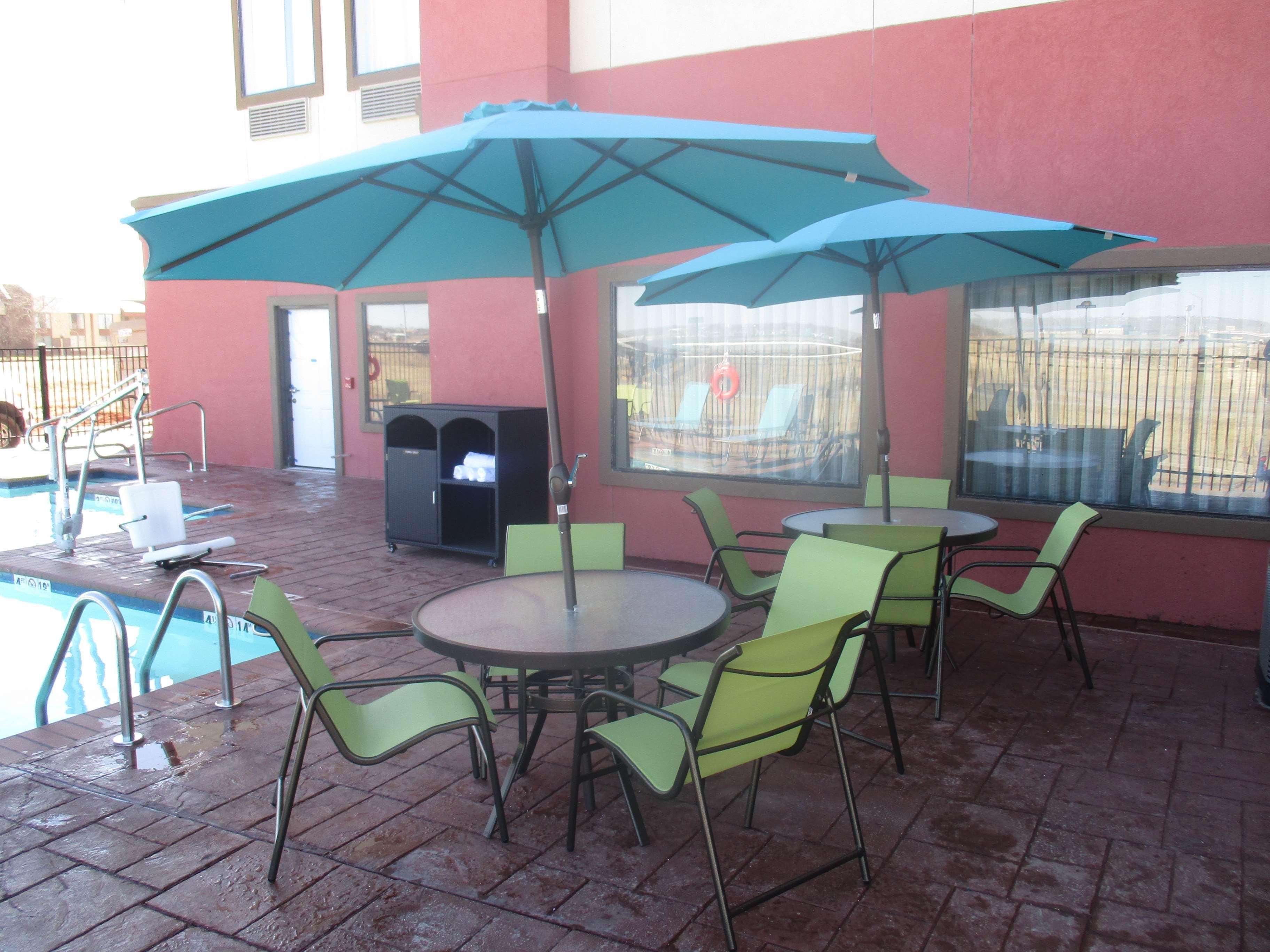 Best Western Plus/Executive Residency Elk City Exterior foto