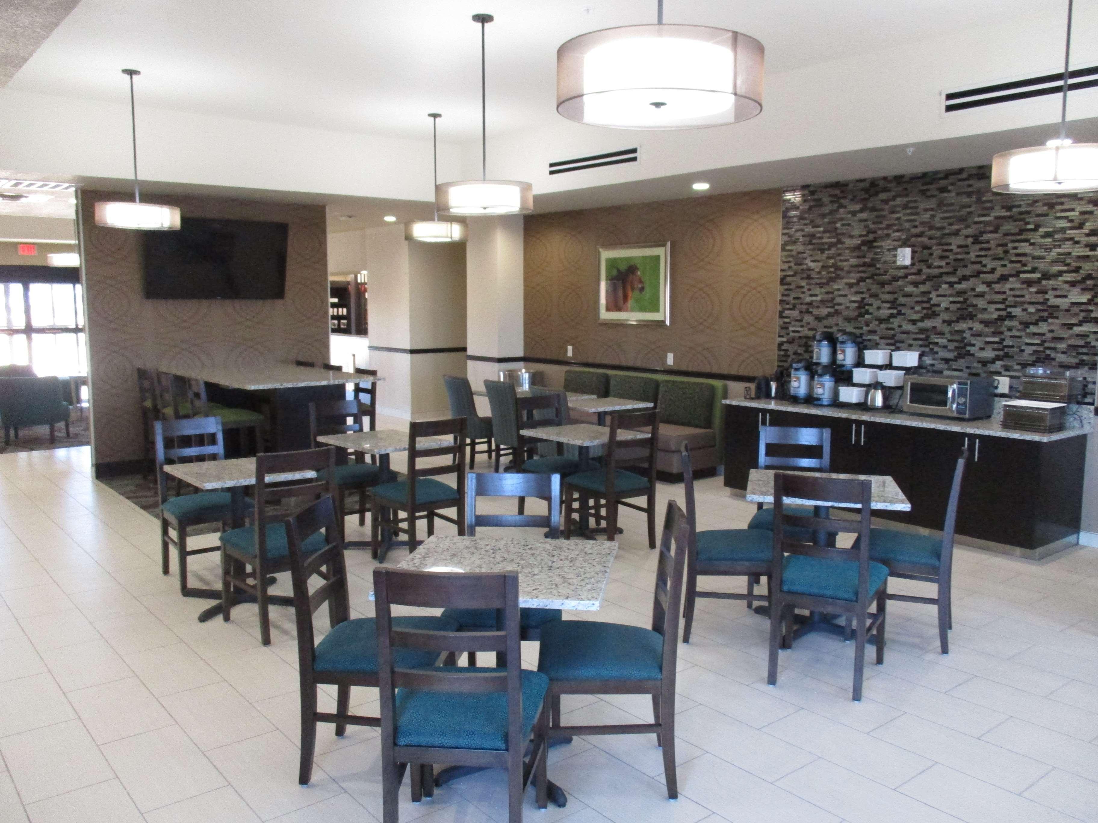 Best Western Plus/Executive Residency Elk City Exterior foto
